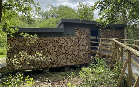 Photo of new hide at Adel Dam 